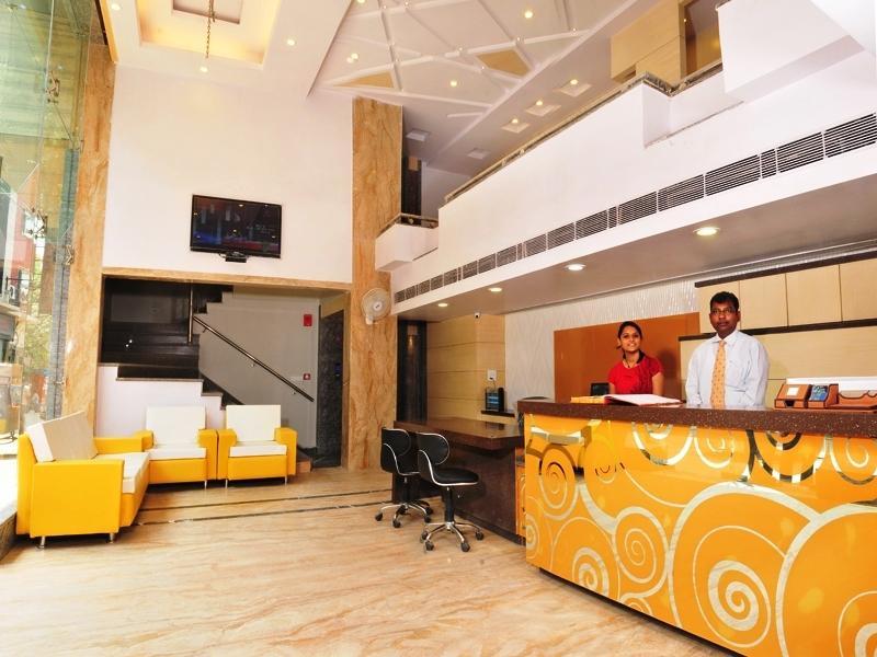 Hotel Krishna Palace New Delhi Bagian luar foto